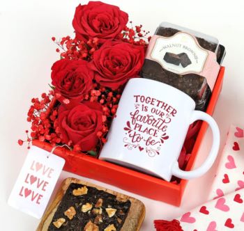 Valentines gift for girlfriend| Lover Hamper